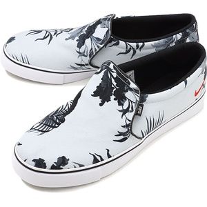 *RARE* BNIB Nike Court Royale AC Slip on Sp Ed